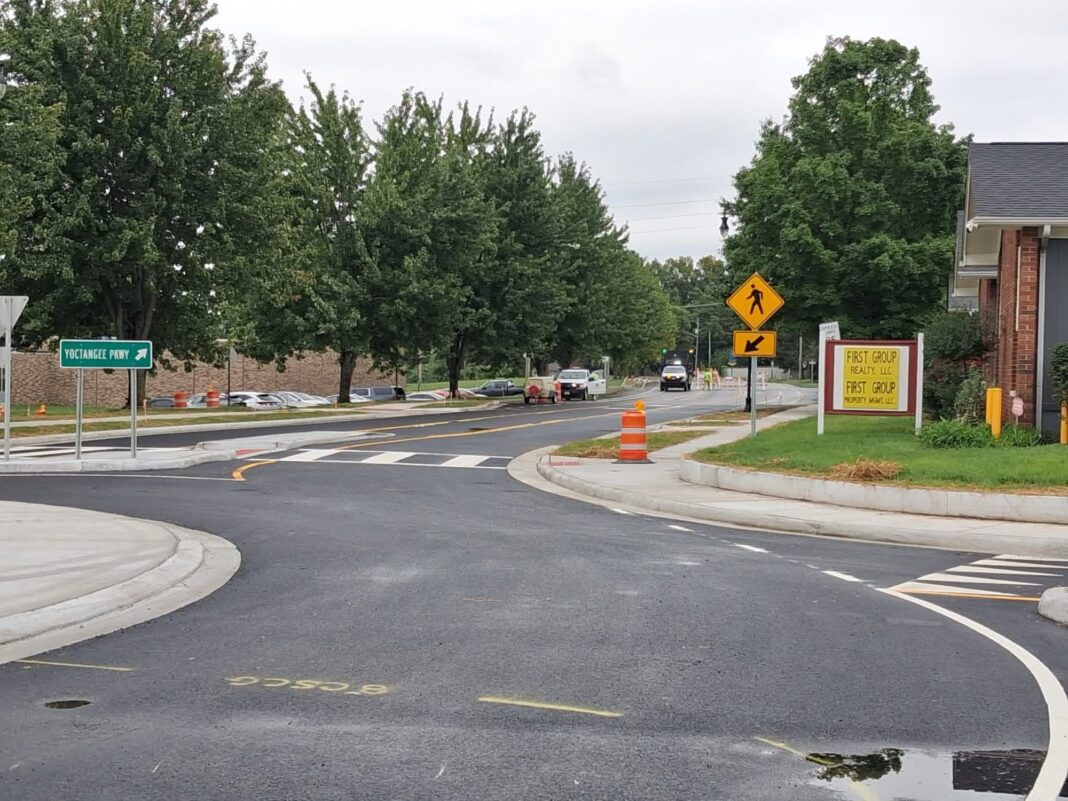 Local Chillicothe Businessman Warns of Blind Crosswalk as Yoctangee Parkway Roundabout Opens Ahead of School Year