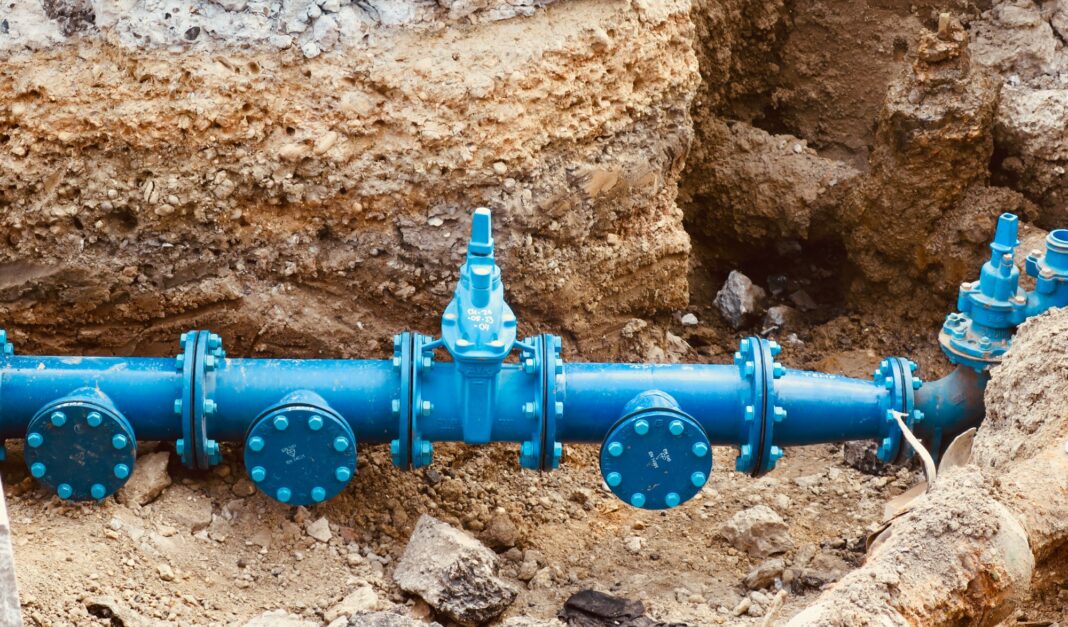 That Plastic Smell in Waverly? City Says It’s the Sewer Liner, Not a Leak