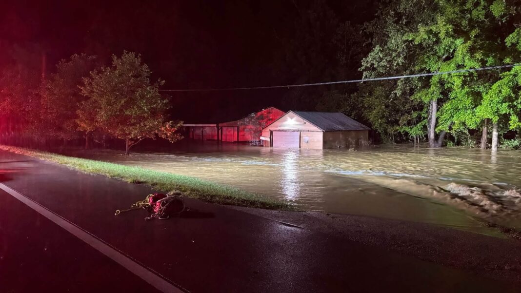 Hovercraft Crew Reaches Occupants After Floodwaters Drag Manufactured Home Off Site Near US 23 in Pike County
