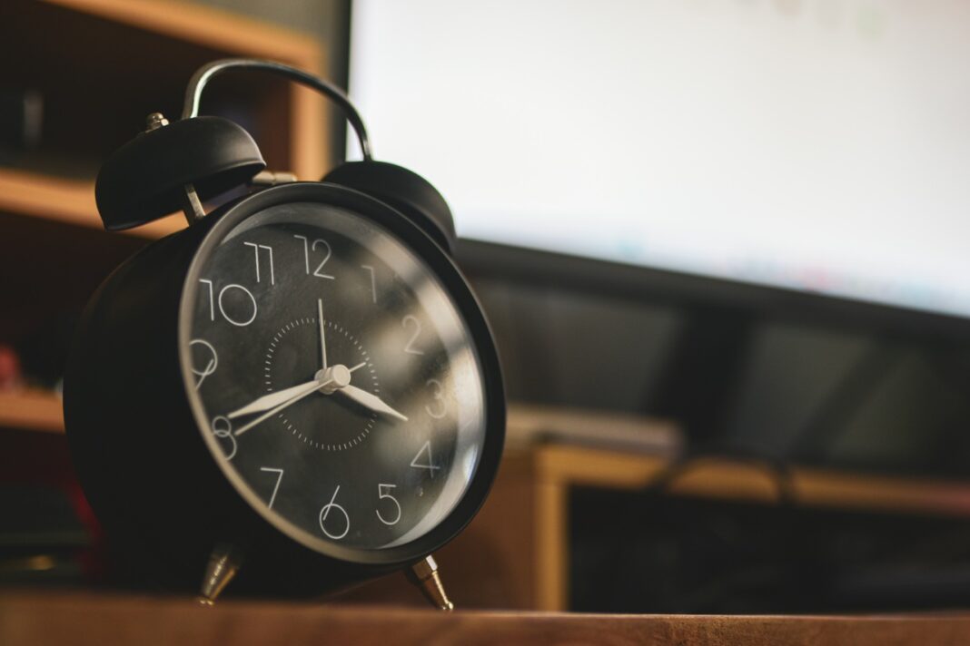 Clocks Go Back One Hour Sunday as Daylight Saving Time Ends