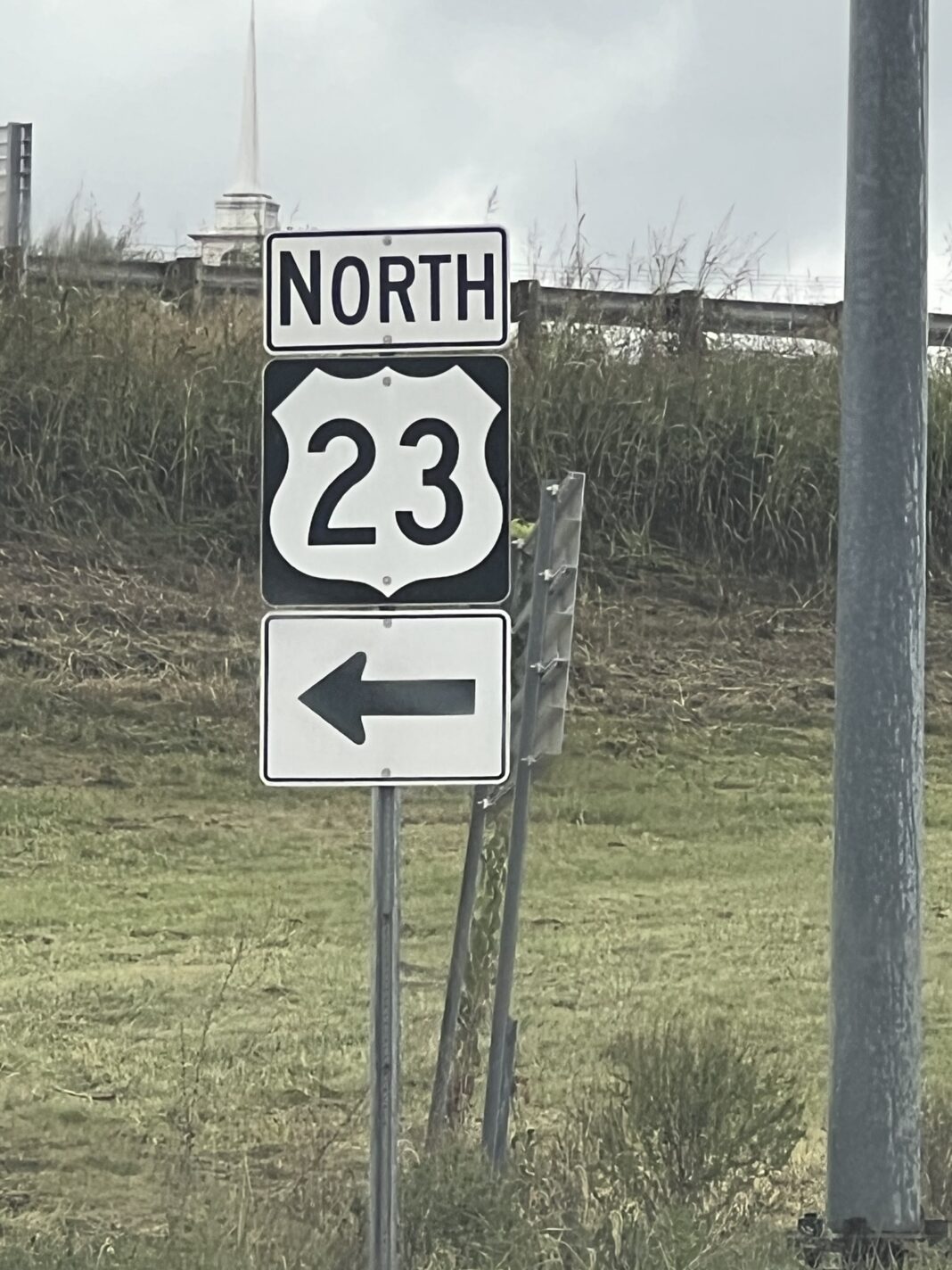 Driver Leaves Scene of Overnight Crash on U.S. 23