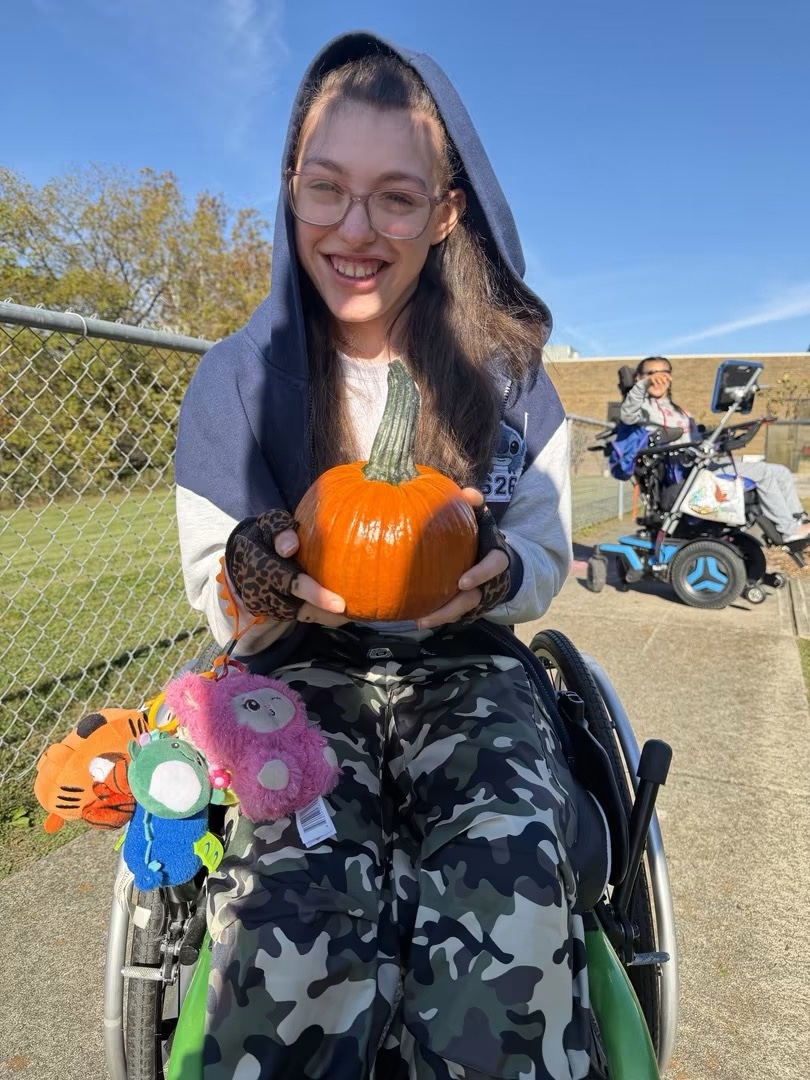 Pioneer School Students Kick Off Halloween Spirit Week at the Pumpkin Patch